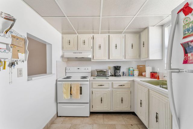 750 Lori Drive 232, Palm Springs, FL 33461