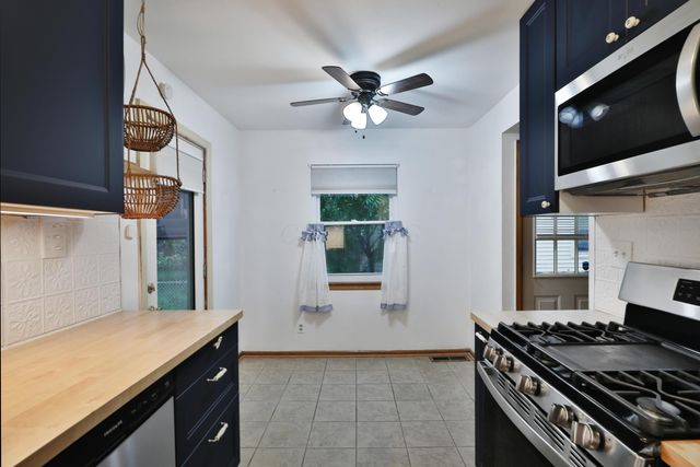 3220 Medina Avenue, Columbus, OH 43224
