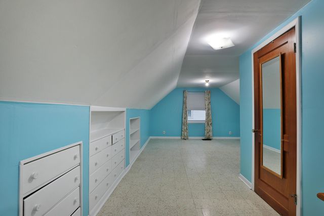 3220 Medina Avenue, Columbus, OH 43224