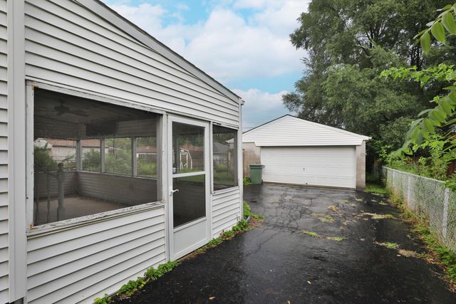 3220 Medina Avenue, Columbus, OH 43224