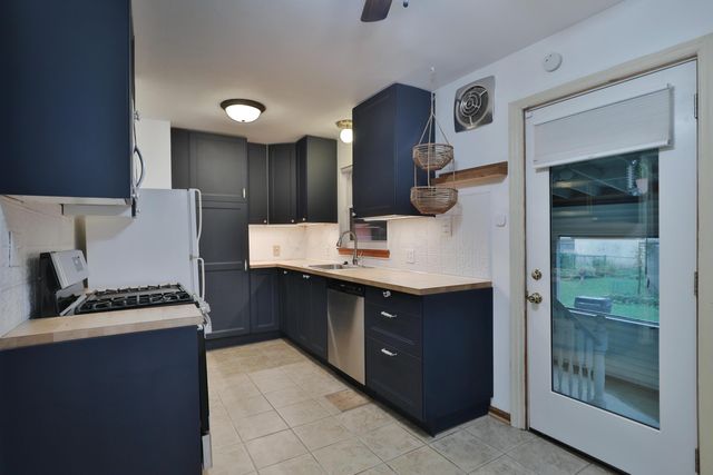 3220 Medina Avenue, Columbus, OH 43224