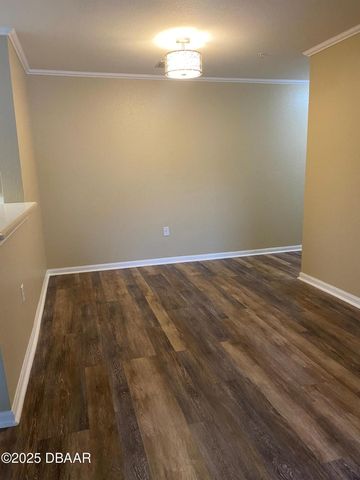 940 Village Trl Unit 6-109, Port Orange, FL 32127