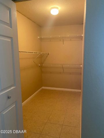 940 Village Trl Unit 6-109, Port Orange, FL 32127