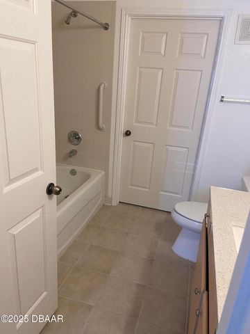 940 Village Trl Unit 6-109, Port Orange, FL 32127