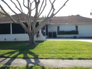 831 Edwards Street NE, Palm Bay, FL 32905