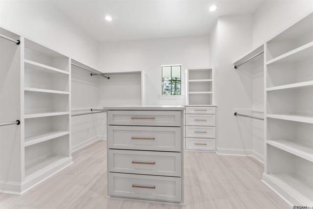 9053 Hillon Hood Rd, Denham Springs, LA 70726