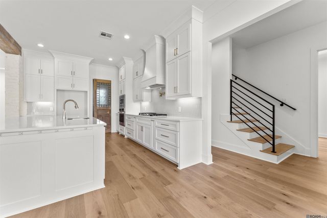 9053 Hillon Hood Rd, Denham Springs, LA 70726