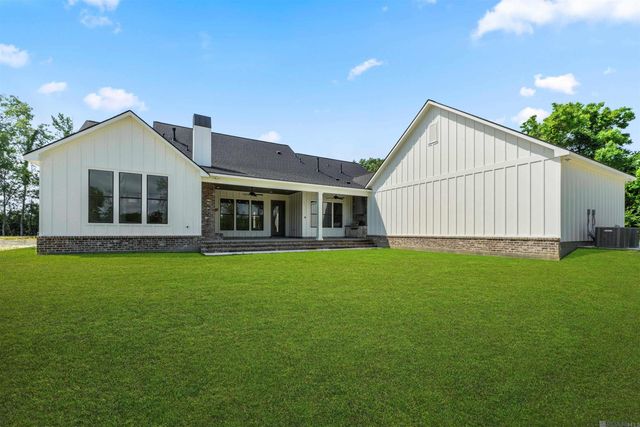 9053 Hillon Hood Rd, Denham Springs, LA 70726