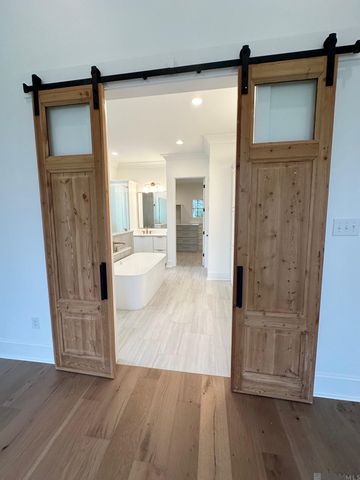 9053 Hillon Hood Rd, Denham Springs, LA 70726