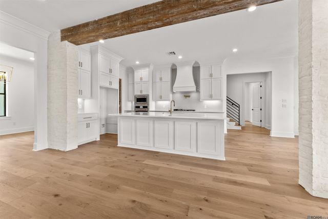 9053 Hillon Hood Rd, Denham Springs, LA 70726