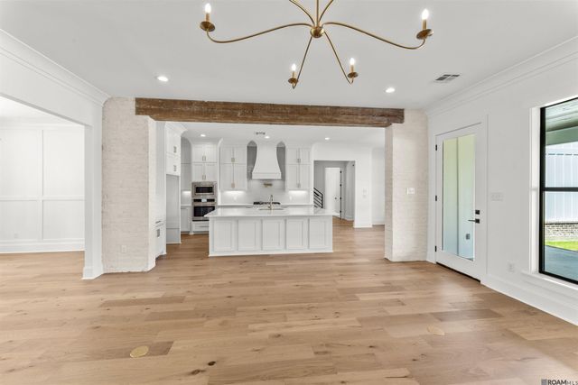 9053 Hillon Hood Rd, Denham Springs, LA 70726