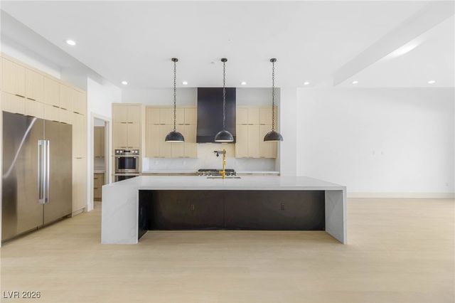 5885 St Ebbes Court, Las Vegas, NV 89131