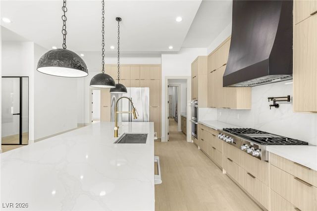 5885 St Ebbes Court, Las Vegas, NV 89131