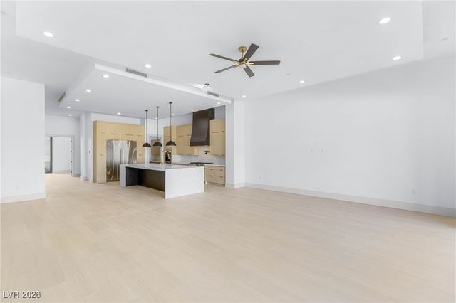 5885 St Ebbes Court, Las Vegas, NV 89131