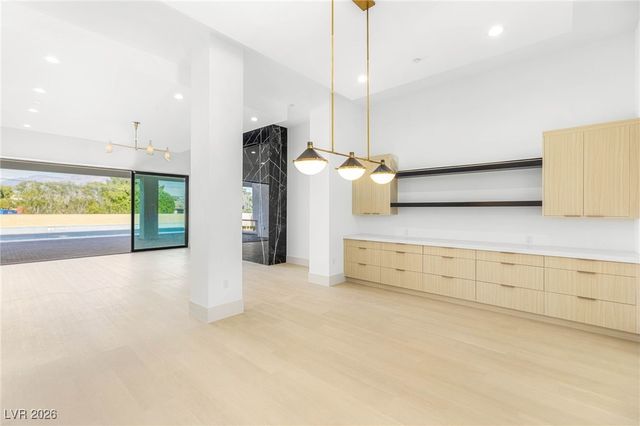 5885 St Ebbes Court, Las Vegas, NV 89131