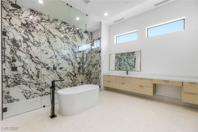 5885 St Ebbes Court, Las Vegas, NV 89131