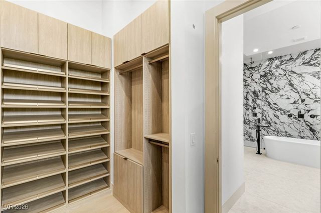 5885 St Ebbes Court, Las Vegas, NV 89131