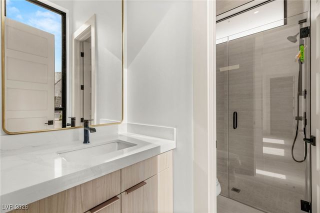 5885 St Ebbes Court, Las Vegas, NV 89131