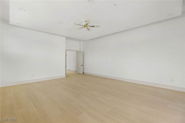 5885 St Ebbes Court, Las Vegas, NV 89131