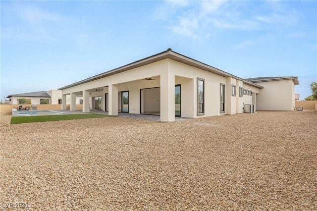 5885 St Ebbes Court, Las Vegas, NV 89131