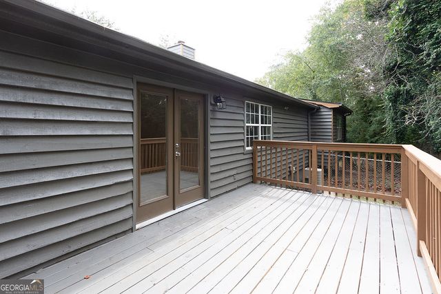 2223 Papp Drive, Gainesville, GA 30506