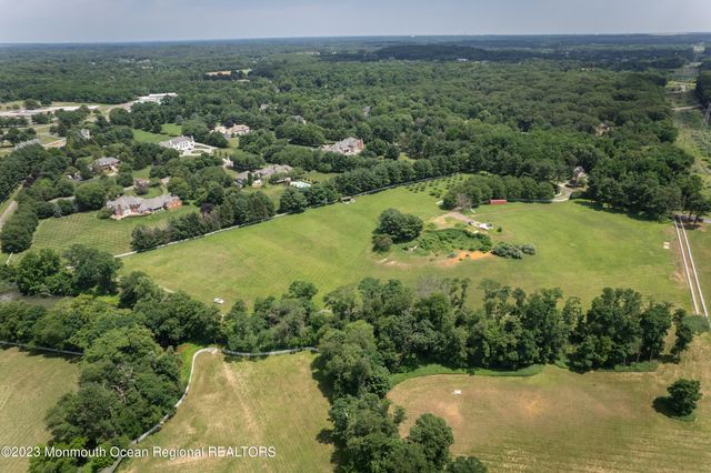 55 Crine Road, Colts Neck, NJ 07722