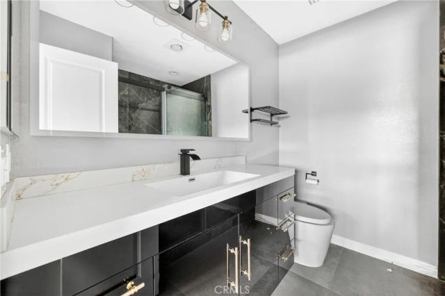 2016 Euclid Street 6, Santa Monica, CA 90405