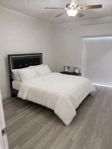 9171 Fontainebleau Boulevard 5, Miami, FL 33172