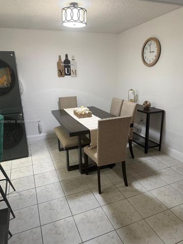 9171 Fontainebleau Boulevard 5, Miami, FL 33172