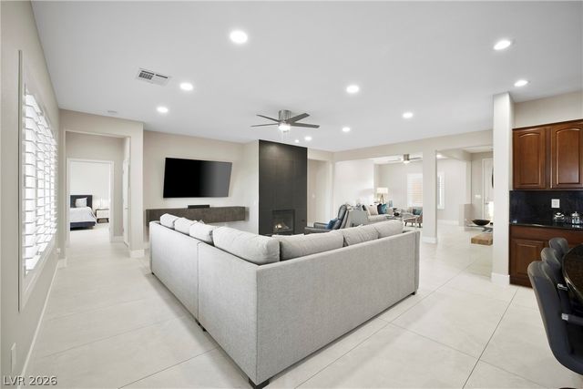 2432 Anderson Park Drive, Henderson, NV 89044
