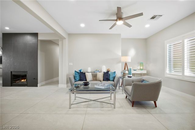 2432 Anderson Park Drive, Henderson, NV 89044