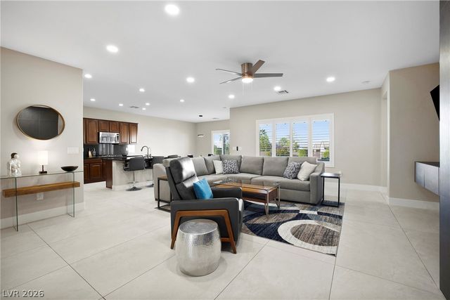2432 Anderson Park Drive, Henderson, NV 89044