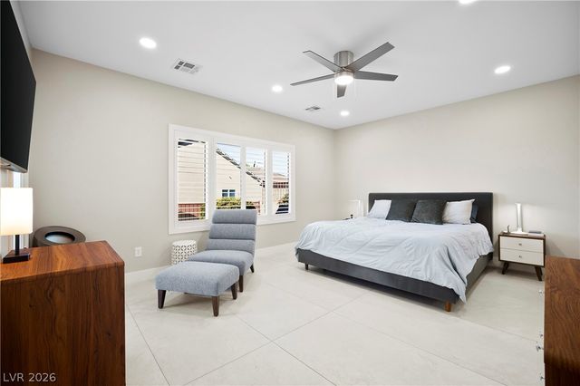 2432 Anderson Park Drive, Henderson, NV 89044