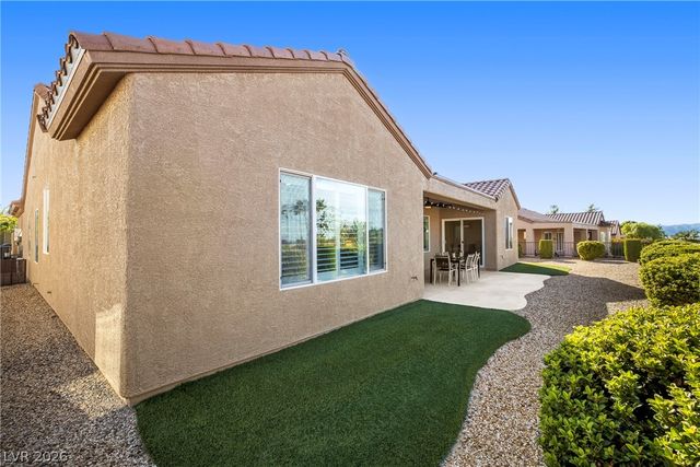 2432 Anderson Park Drive, Henderson, NV 89044