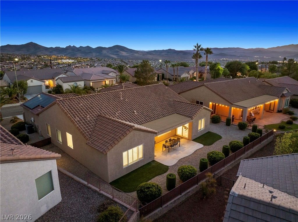 2432 Anderson Park Drive, Henderson, NV 89044 — photo 5