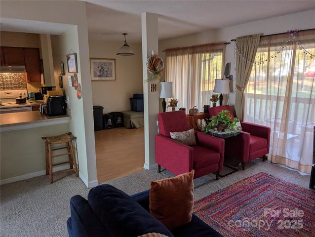 11023 Harrowfield Road, Charlotte, NC 28226