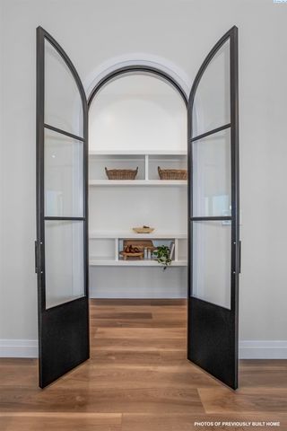 8601 Tendril Lane, Pasco, WA 99301