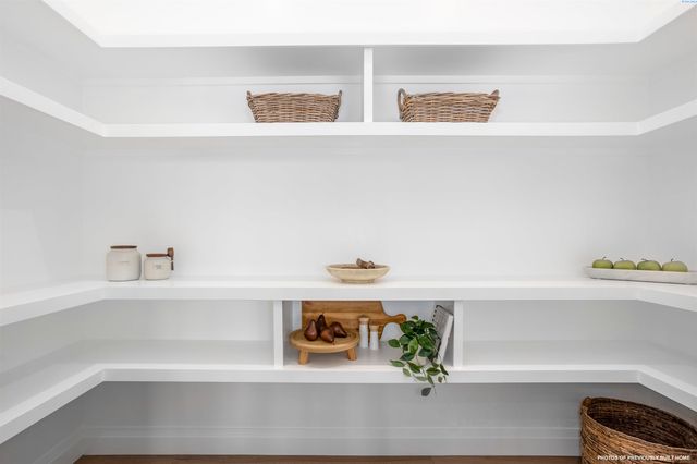 8601 Tendril Lane, Pasco, WA 99301