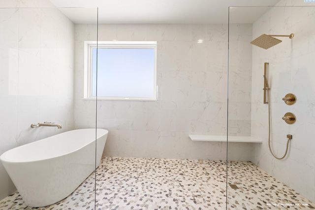 8601 Tendril Lane, Pasco, WA 99301