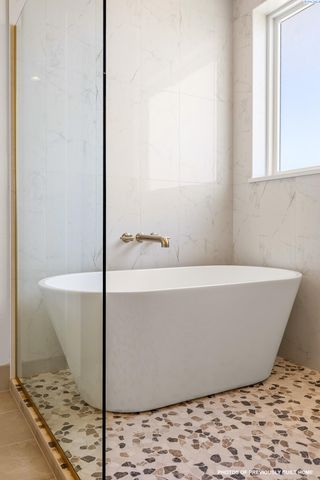 8601 Tendril Lane, Pasco, WA 99301