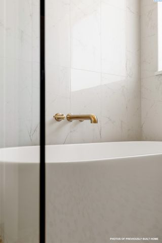 8601 Tendril Lane, Pasco, WA 99301