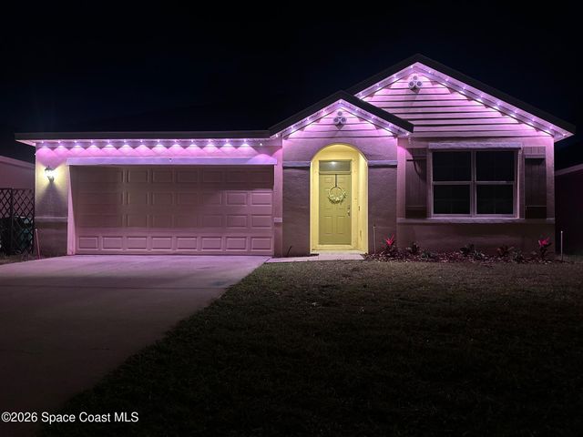 3634 Sandhill Crane Circle, Mims, FL 32754