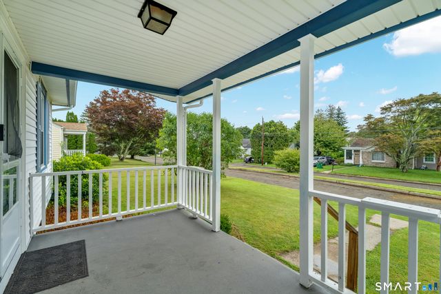12 Wintergreen Drive, Waterford, CT 06385