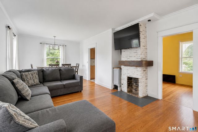 12 Wintergreen Drive, Waterford, CT 06385