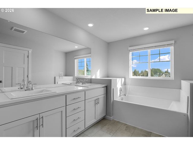 31788 Nw BLAKE Ter, North Plains, OR 97133