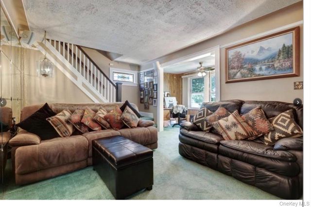 8946 215th Place, Queens Village, NY 11427