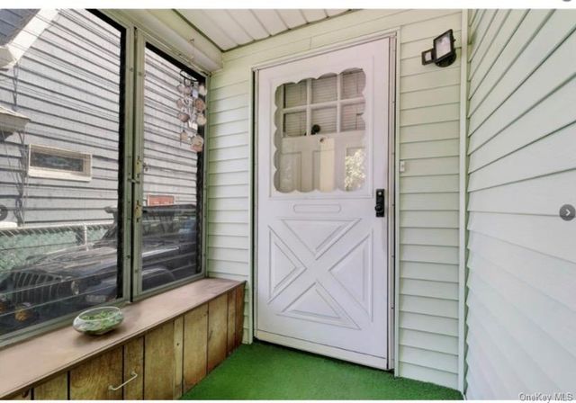 8946 215th Place, Queens Village, NY 11427