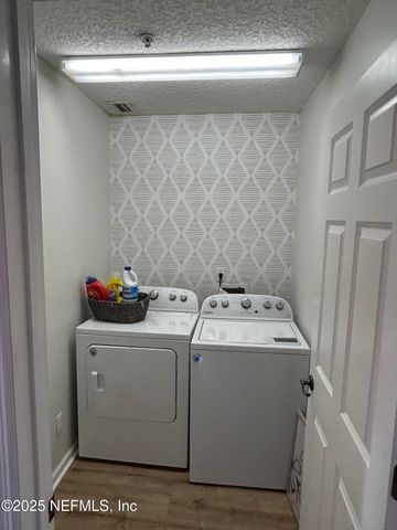 2102 MARSH POINT Road 2102, Neptune Beach, FL 32266