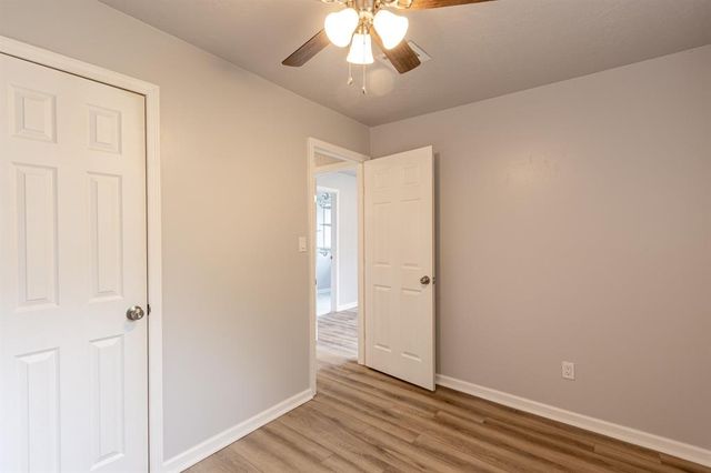 2605 Queensbury Road, Moore, OK 73160