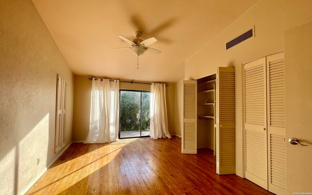 409 Circle, San Antonio, TX 78209